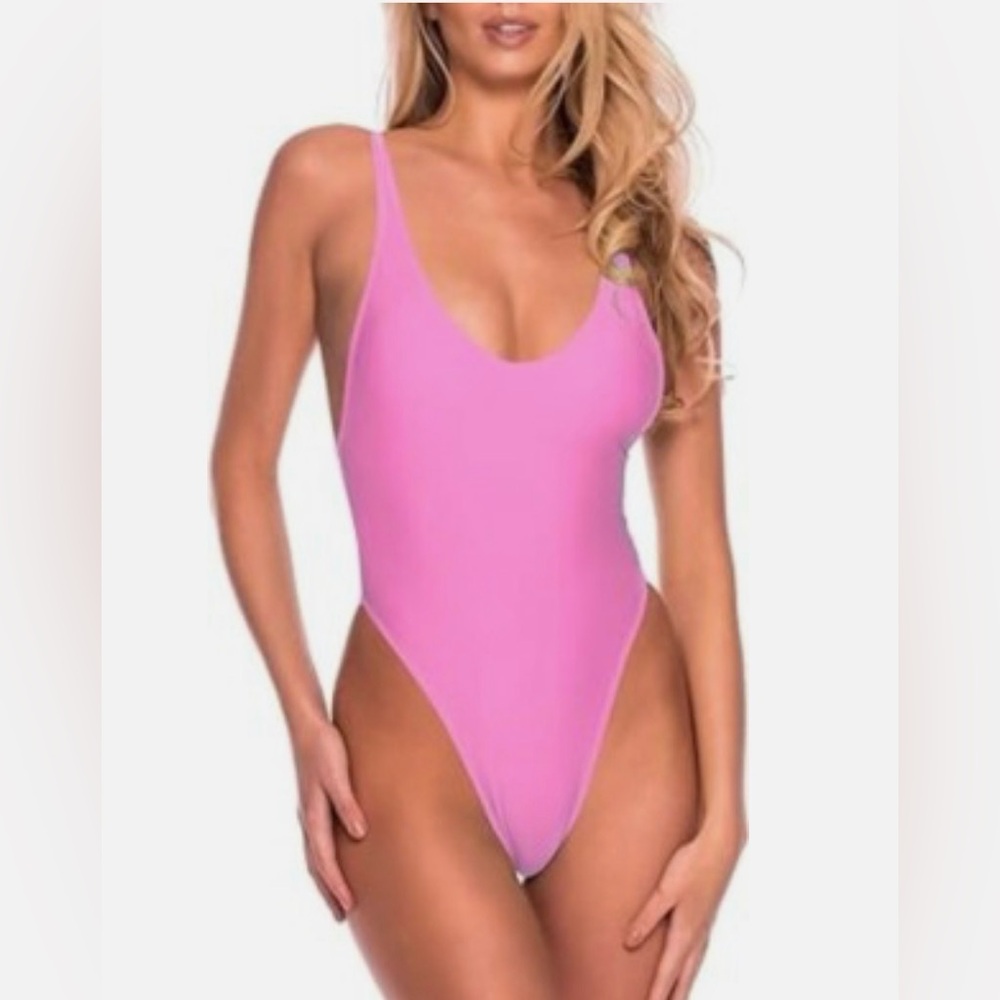 ✨ RELLECIGA Womens One Piece Thong Swimsuit Stretch Pink Fuchsia NWOT